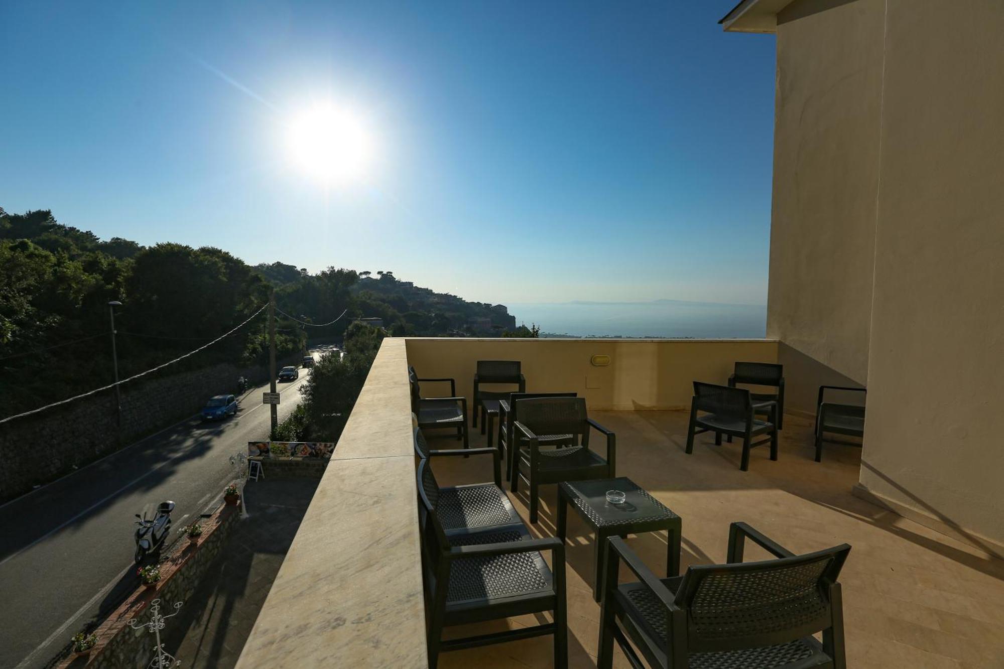 Hotel Royal Hills Piano di Sorrento Esterno foto